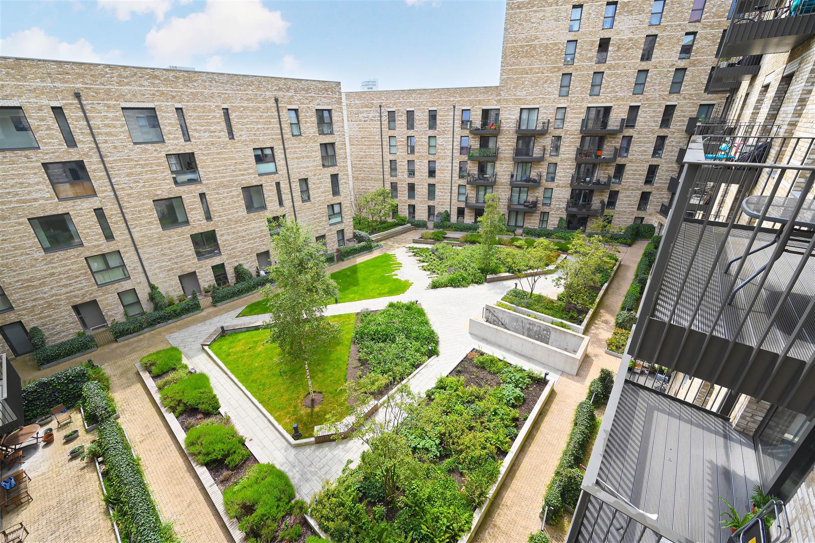 Kingfisher Heights, Silvertown, E16 Westferry Sales. Property for